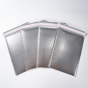 Tùy Chỉnh <span class=keywords><strong>Aluminized</strong></span> Bạc Bong Bóng Phong Bì Dày Drop-Proof Bọt Bao Bì Túi Cho Thể Hiện Quần Áo Express Gửi Thư Túi - Product Image 5