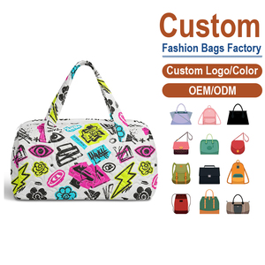 Bolsa de Viaje Acolchada de Poliéster – Bolsa de Gimnasio de Gran Capacidad con Estampado de Grafiti, Diseño Personalizable para Escapadas de Fin de Semana - Product Image 1