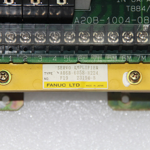 Fanuc A06B-6058-H224 A16B-1200-0800เครื่องขยายเสียงเซอร์โวเดิมสำหรับระบบหุ่นยนต์ - Product Image 3