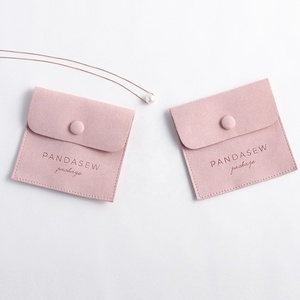 PandaSew Pochette à bijoux en microfibre de daim rose de luxe 8x8cm avec bouton pression - Product Image 3