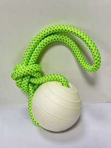 Juguetes Masticables para Perros de Interior y Exterior, Modernos y Ecológicos, Pelota de TPR, Diseño de EVA, Brillan en la Oscuridad, Serie Halloween - Product Image 3