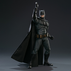 <span class=keywords><strong>Action</strong></span> <span class=keywords><strong>Figure</strong></span> DC Serie BVS <span class=keywords><strong>Batman</strong></span> con Armatura Leggera, Scala 1/9, 19 cm/7,5 pollici, con Numerosi Accessori, Giocattolo da Collezione - Product Image 5
