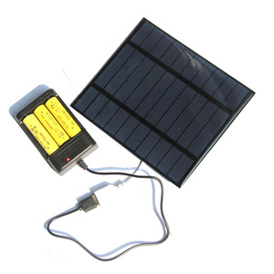 เครื่องชาร์จโทรศัพท์มือถือพลังงานแสงอาทิตย์ 2.5W 5V ใช้แบตเตอรี่ AA 3 ก้อน สำหรับใช้งานกลางแจ้ง - Product Image 1