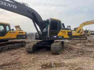 Excavatrice sur chenilles d'occasion EX200 EC210 EC240 EC250 EC290 EC360 pour VOLVO à vendre - Product Image 5