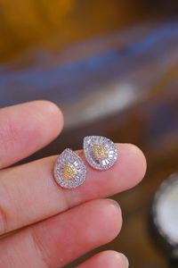 Pendientes Xinfly de Diseño Nuevo para Mujer, Joyería Fina de Oro de 18k y Diamantes Naturales (0.50ct en Total) - Product Image 3