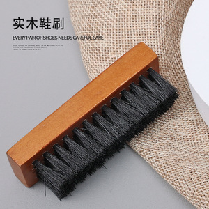 Cepillo para zapatos Yinste de madera maciza con cerdas de pelo de cerdo para limpiar calzado - Product Image 4