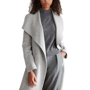 عالية الجودة مخصصة اللون الأبيض Grey المرأة معاطف الشتاء والخريف طويلة معطف المرأة مع حزام