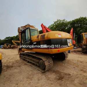 Excavadora de cadenas Caterpillar 320C usada de 20 toneladas, origen Japón, con pocas horas de uso. - Product Image 4