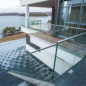 Barandillas de seguridad para <span class=keywords><strong>escaleras</strong></span> de vidrio con Canal en U Diseño moderno Barandillas decorativas Diseño de moda Barandilla de balcón frontal - Product Image 6