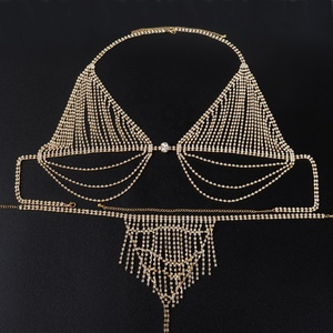 Ensemble <span class=keywords><strong>de</strong></span> bijoux <span class=keywords><strong>de</strong></span> corps en or 18 carats pour femme, <span class=keywords><strong>avec</strong></span> chaîne <span class=keywords><strong>de</strong></span> taille ornée <span class=keywords><strong>de</strong></span> strass et <span class=keywords><strong>de</strong></span> paillettes, style sexy pour boîte <span class=keywords><strong>de</strong></span> nuit et soirées, incluant un <span class=keywords><strong>soutien</strong></span>-<span class=keywords><strong>gorge</strong></span> - Product Image 2