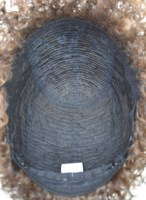 Nouveautés Perruques Courtes Frisées de 10 Pouces pour Femmes Noires, Synthétiques, Fabriquées à la Machine, Réglables, Style Afro Bouclé Profond, Coupe Pixie, Bonnet Petit Format