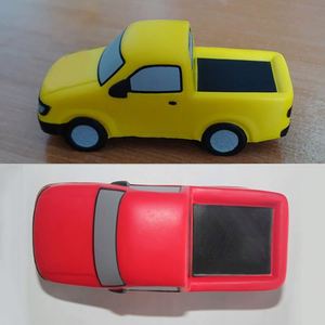 Cadeau promotionnel, modèle de voiture jouet, camionnette rouge en mousse PU, balles anti-stress - Product Image 4