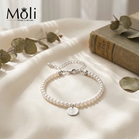 Bracelet en alliage de cuivre plaqué rhodium avec fermoir à breloque lettre et perles rondes d'eau douce de 4-5 mm