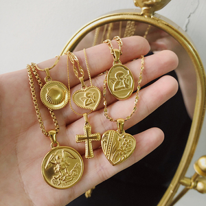 INS-colgante de <span class=keywords><strong>Luna</strong></span> y estrella de cristal chapado en oro de 18K, collares de circón de media <span class=keywords><strong>luna</strong></span>, collar de acero inoxidable, joyería - Product Image 2