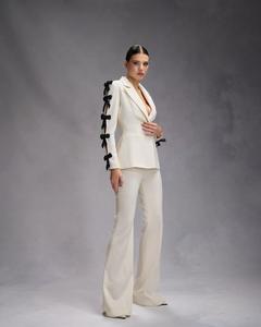 Conjunto de traje de negocios ejecutivo <span class=keywords><strong>para</strong></span> mujer a medida OEM ODM de fabricación, chaqueta de ajuste personalizado Premium, <span class=keywords><strong>pantalones</strong></span>, chaqueta italiana de lujo <span class=keywords><strong>para</strong></span> mujer - Product Image 2