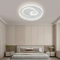 Plafonnier architectural minimaliste multi-anneaux avec profil blanc élégant et LED à intensité variable pour maison contemporaine