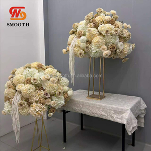 Centro de Mesa con Bola de Flores Grandes Personalizada y Elegante de 50 cm, Bola de Rosas para Decoración de Mesa de Boda - Product Image 3