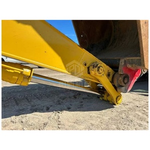 Excavatrice sur chenilles Komatsu PC490LCI-11 d'occasion, équipement de construction lourd Komatsu, 49 tonnes, utilisation sur site minier. - Product Image 2