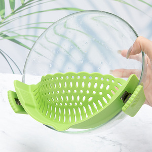 Panier égouttoir en silicone multifonctionnel pour rebord de casserole, avec protection anti-éclaboussures et pour le vidange des légumes - Product Image 5