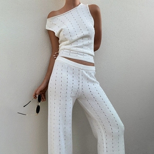 Ensembles pour femmes : Haut court en <span class=keywords><strong>crochet</strong></span> ajouré et pantalon large à taille découpée – Ensemble deux pièces pour <span class=keywords><strong>femme</strong></span> - Product Image 2