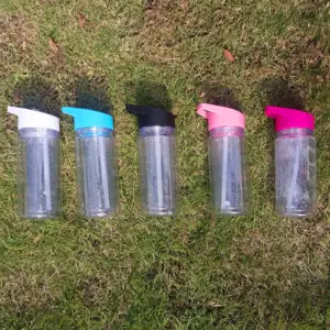 Önceden delinmiş delik 10 Oz plastik kar küresi içecek şişeleri özel Logo ile 300ml spor su temizle şişe renkli