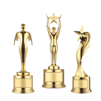 Trophées personnalisés de métaux de football Shining Glory Award Star Metal Trophy for Winner
