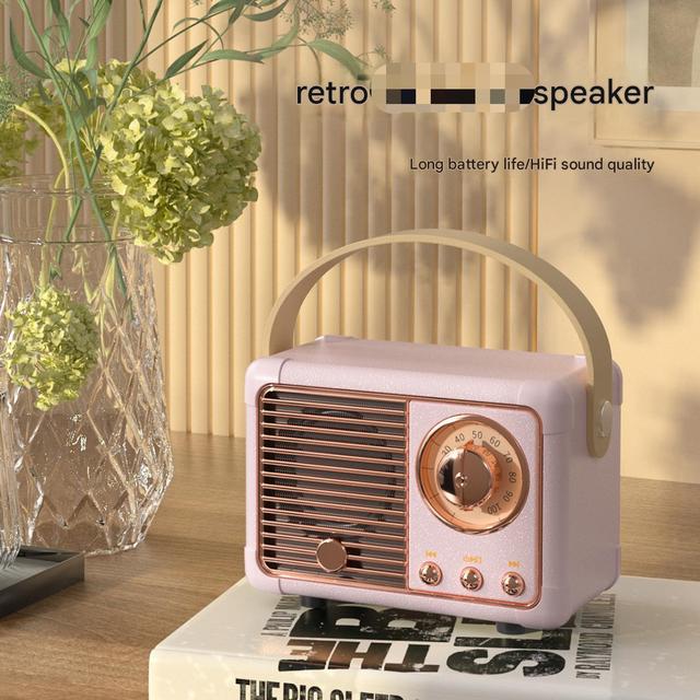 Factory Custom Retro Mini BT Speaker 5W RGB Light Portable Wireless Desktop Music Player Gift Box Office Home Decor