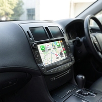 Android Car Player 7 Inch untuk Dashboard Universal dengan Koneksi USB, Navigasi GPS, Kamera Belakang, dan Wireless CarPlay