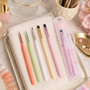Ensemble de 5 pinceaux à ongles en acrylique, pinceaux plats et ronds pour la peinture, pour la manucure au gel en salon - Product Image 1
