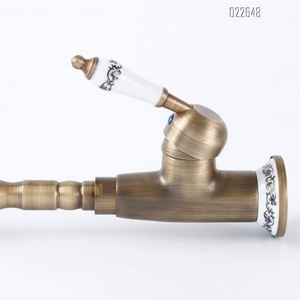 Robinet de lavabo en laiton antique de style européen, à trou unique, robinets à débit contrôlé, montage sur plan, poignée unique, anti-débordement - Product Image 2