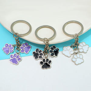 Llavero de metal esmaltado con diseño de pata de gato de dibujos animados, colorido, con forma de huella, para colgar en la bolsa de niña, regalo para amigas - Product Image 2