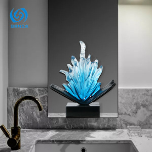 Sculpture en résine transparente effet cristal de glace, forme irrégulière, faite à la main, pour décoration artistique de couloir, Europe et Amérique - Product Image 3