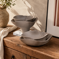 Bol en céramique marron chocolat avec forme de pétales de fleurs superposés, décoration sculpturale organique pour la maison, centre de table