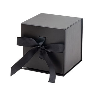 Recommended Paper <b>Box</b> Cube Square Birthday <b>Wedding</b> Candy White Magnetic <b>Gift</b> <b>Box</b> with Ribbon - Product Image 3