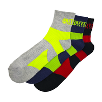 Chaussettes de sport en gros pour hommes, épaisses, en tissu éponge, avec revers tricoté, respirantes, style mi-mollet pour la performance