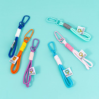 Porte-clés en paracorde coloré tendance, cordon de suspension pour sac à dos de camping en plein air, porte-clés de voiture, vente en gros