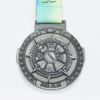 Médailles sportives personnalisées en alliage de zinc 3D doré, design d'art populaire, procédé de moulage sous pression, pour triathlon, marathon, course à pied - Vente en gros à prix abordable
