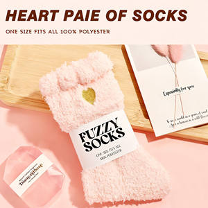 Set de Regalo de Lujo OEM para el Cuidado Personal para Mujer, Kit de Spa Relajante para Baño con Vaso, Calcetines, Antifaz y Vela, Regalo de Cumpleaños/San Valentín - Product Image 4