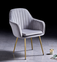 Chaise de salle à manger personnalisée Fauteuil rembourré en tissu bleu touffeté Chaise de salle à manger pour restaurant, café en velours