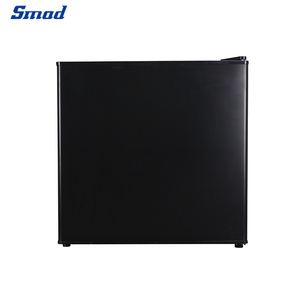 1.5 Cu. (Cuartos de galón) Mini Refrigerador de Una Puerta con Encimera Blanca para DSF-45D6, Color Blanco - Product Image 3
