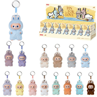 Nuevo Original Popmart Monsters para V4 Pin Love Serie A-M, Colgante de Peluche de PVC, Caja Sorpresa, Escala 1/72, Juguete de Moda, Decoración para Llavero