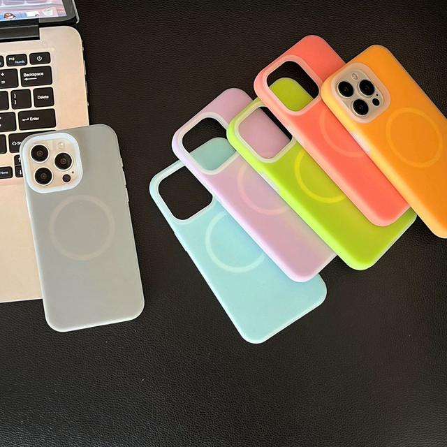 New Design Soft Touch Jelly Liquid Silicone Rubber Bumper Magnetic Phone Case for iPhone 15 Pro Max