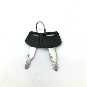 Clés de véhicule Hitachi, clés de toutes les portes, clé en aluminium noir pour serrure de porte latérale d'excavatrice - Product Image 1