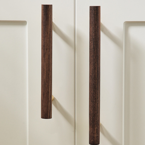 Gagang Tarik Kayu Walnut Kuningan Modern untuk Dapur, Kamar Tidur, Kamar Mandi, Lemari, dan Laci - Product Image 4
