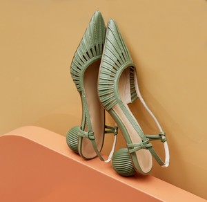 Mules en cuir véritable, pantoufles originales à bout rond, élégantes, uniques, de créateur, talons de luxe pour femmes - Product Image 4