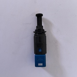 Interruptor de Luz de Freno para Renault Peugeot OE 7700414988 9112452 93852863 MR977584, Nueva Pieza de Repuesto Automotriz - Product Image 3