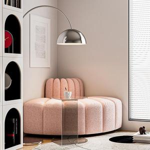 Canapé d'angle moderne incurvé en tissu rembourré, taille et couleur personnalisables pour salon ou bureau - Product Image 3