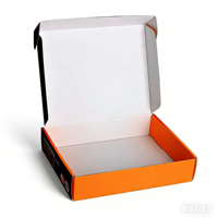 Emballage cadeau en carton ondulé de style dossier, coloré et ludique, pour envoi postal, avec marquage, en papier recyclé, écologique, avec pelliculage brillant