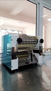 Laminoir à pâte électrique commercial automatique pour pizzeria et boulangerie - Product Image 2