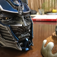 Asbak Kreatif Berbentuk Anime, Pot Bunga Hias, Hadiah untuk Pacar, Ornamen Kepala Transformers Optimus Prime